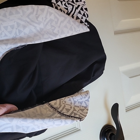 Black one piece bathing suit with ruffle skirt NWT Apt 9 - Picture 10 of 11